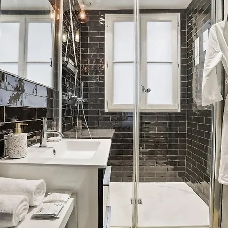 Eiffel Tower & Champ De Mars - 1br - Cityapartmentstay Appartement Paris