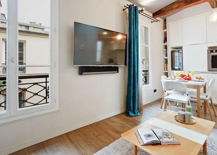 Eiffel Tower & Champ De Mars - 1br - Cityapartmentstay Appartement *